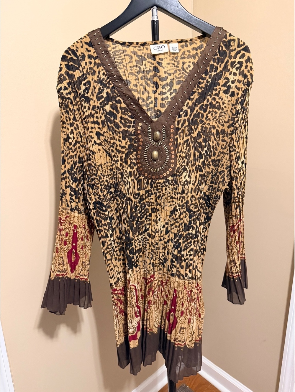 Cato Leopard Print Boho Tunic Top Studded V Neck Plus Size 18/20W